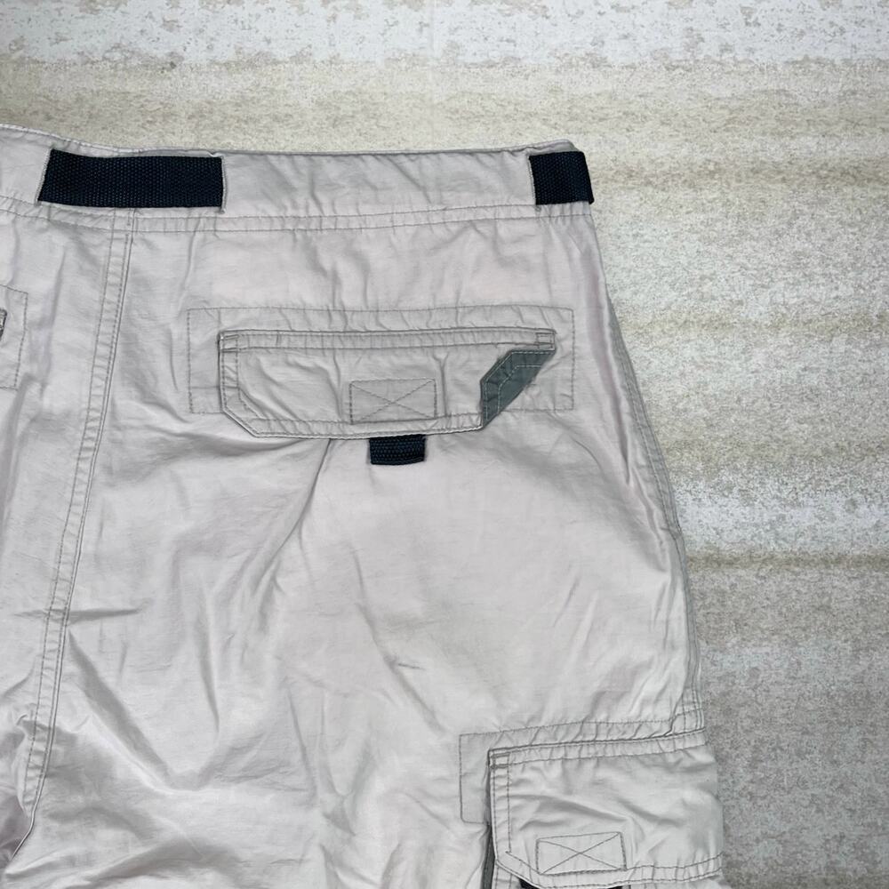 Vintage Y2K Sonoma Cargo Shorts 34x11 Tan Adjustable Waist 11" Inseam - Picture 3 of 4